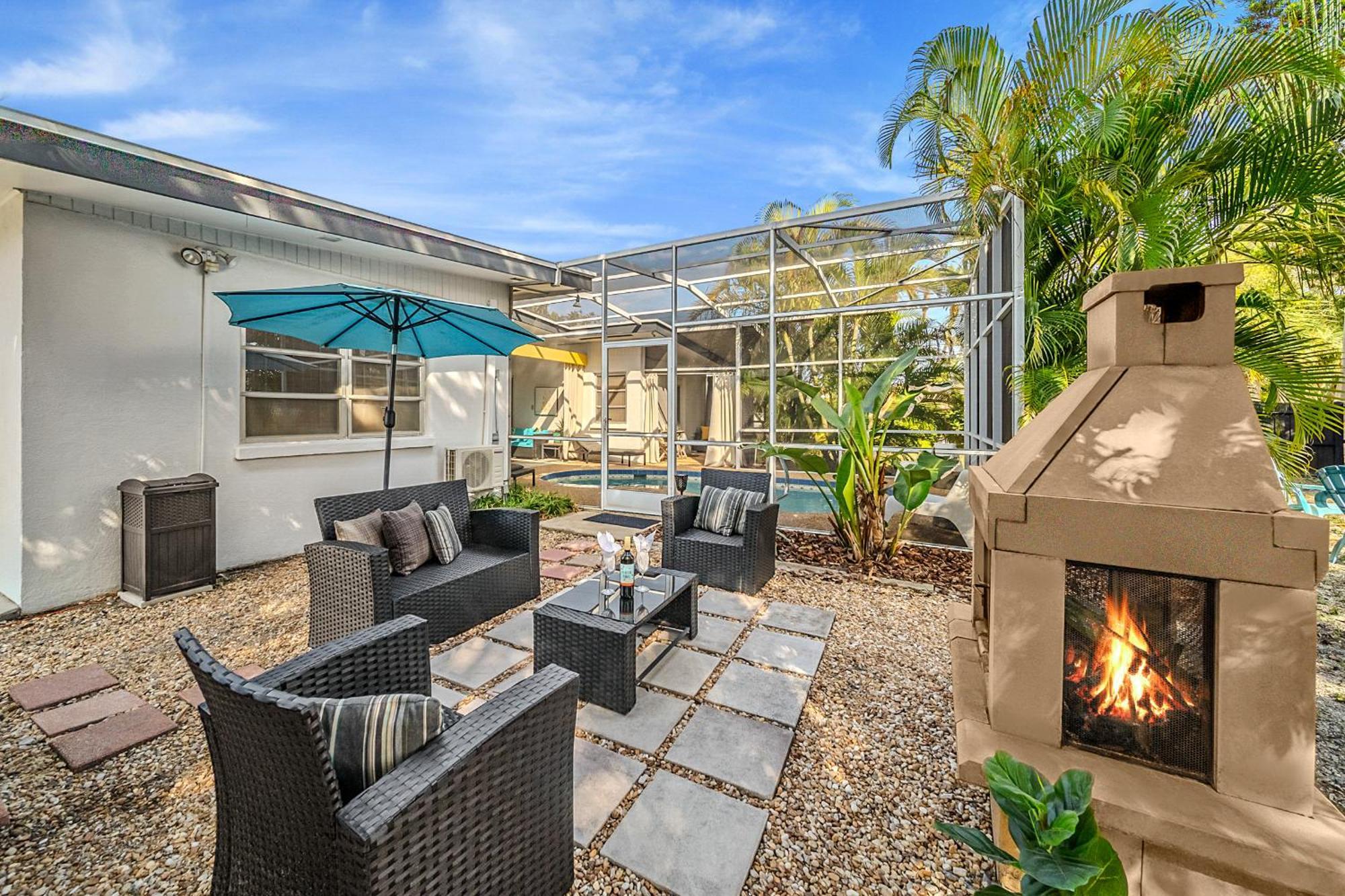 Fantastic Island House 1 Mile To The Beach With Heated Pool Sarasota Exteriör bild